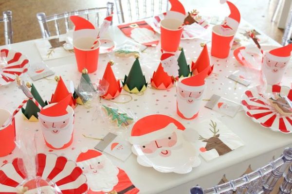 Meri Meri Santa and Reindeer Foiled Party Cups 45-2370, Set of 8